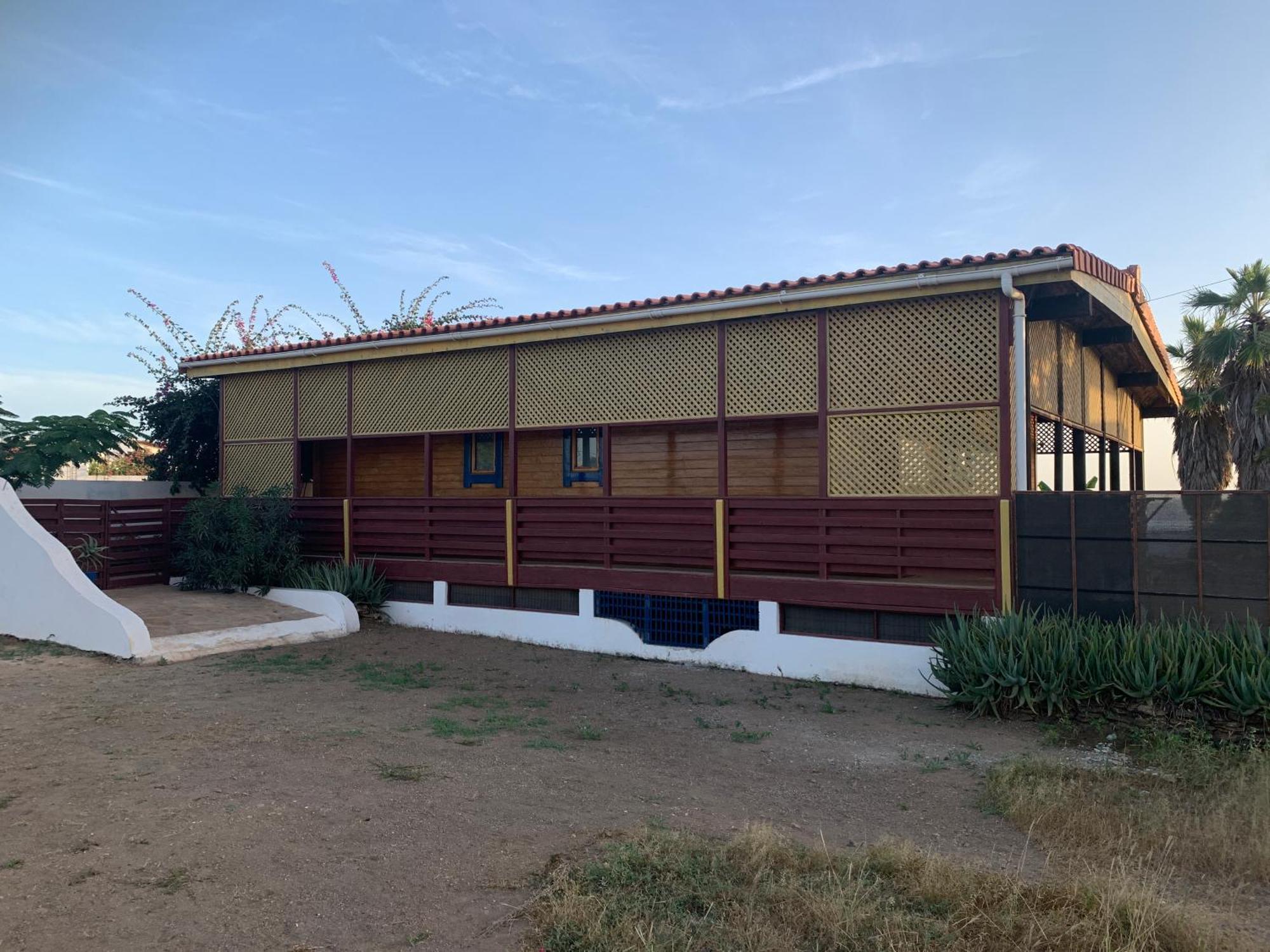 Dom wakacyjny Tropikal House Facing Ocean Cidade do Maio