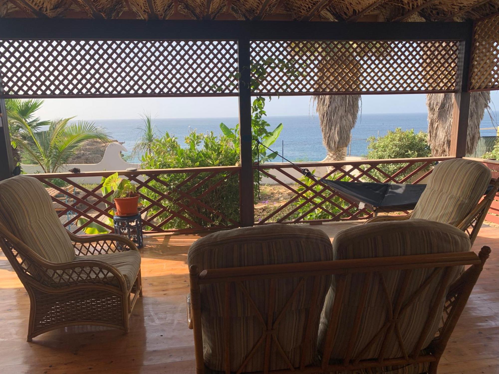 Tropikal House Facing Ocean * Cidade do Maio